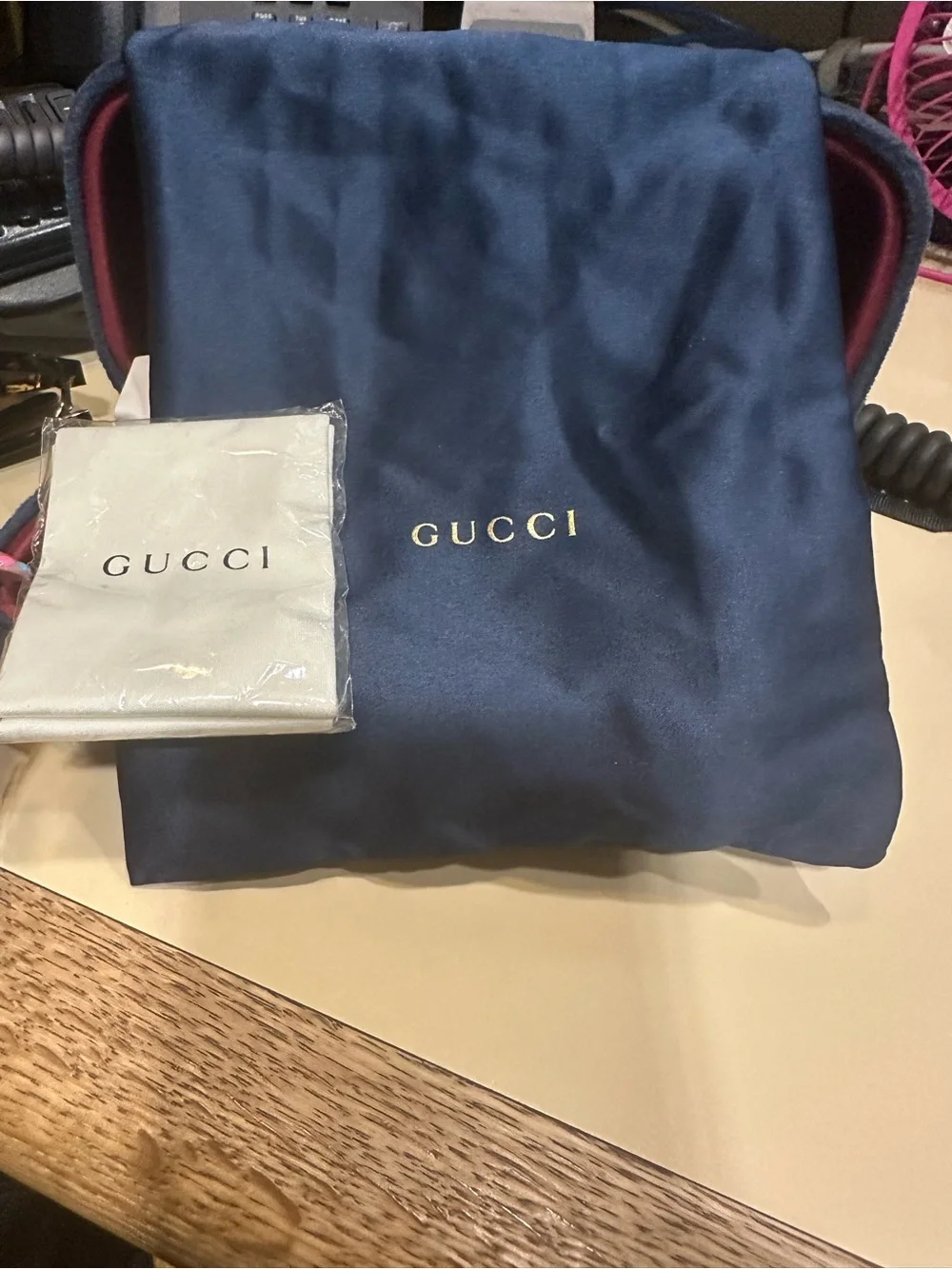 CLOSET CLOSING Gucci Men's Tortoiseshell Sunglasses - Brown Lenses